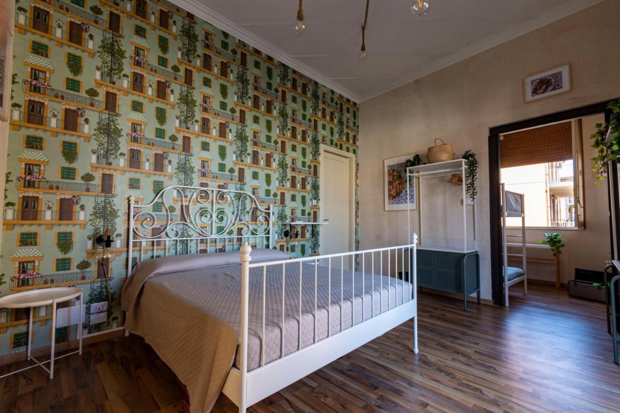 Locanda Popolare Ачі-Кастелло Екстер'єр фото